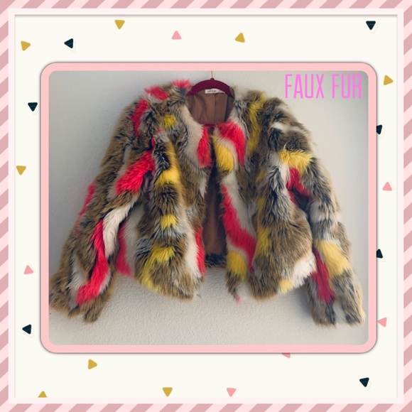 Jackets & Blazers - 🌸Multi Faux Fur Coat🌸
